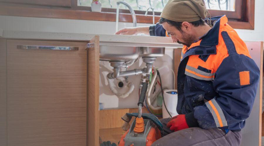 leaky faucet repair in Hugo, MN